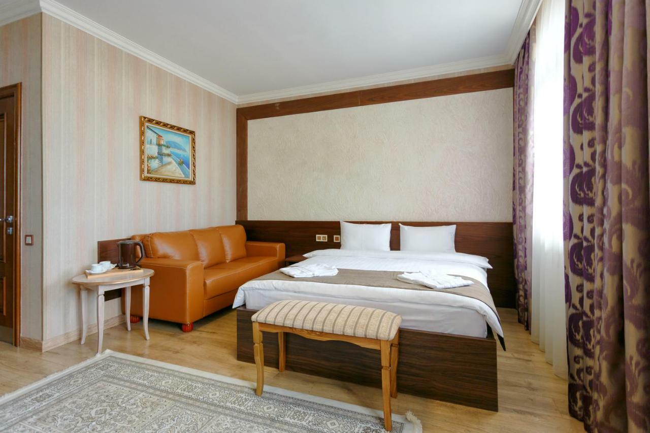 Sacvoyage Hotel Almaty Extérieur photo