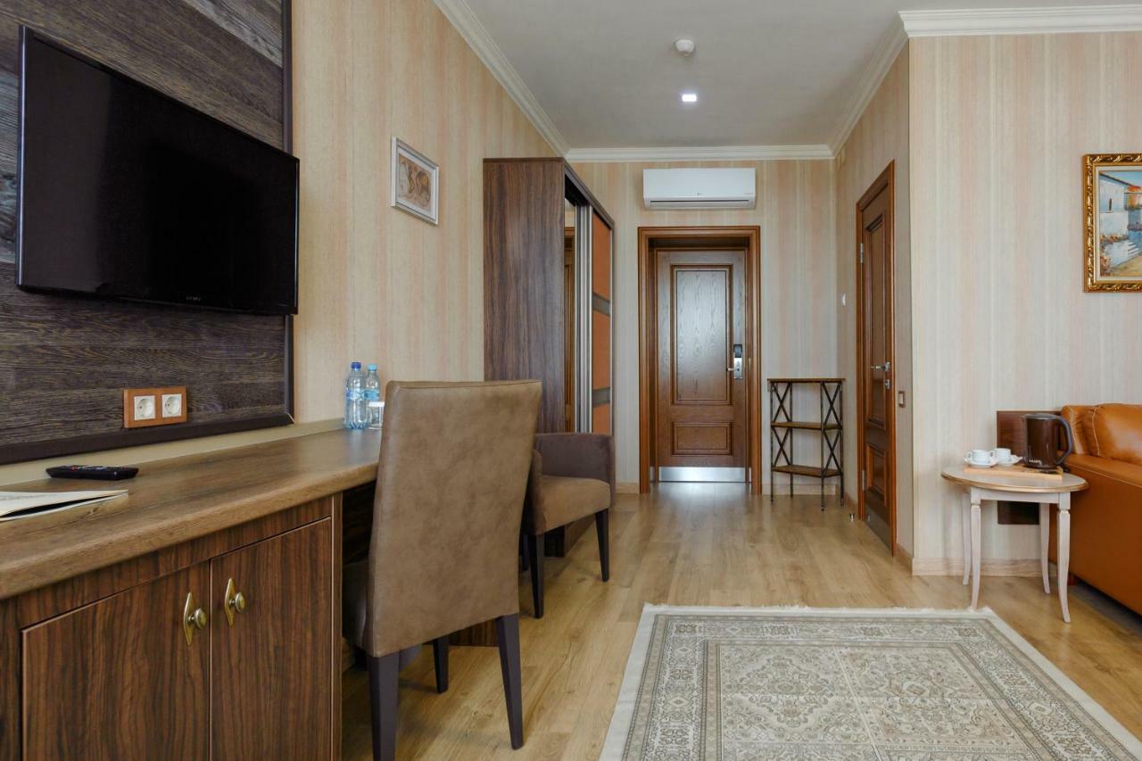 Sacvoyage Hotel Almaty Extérieur photo