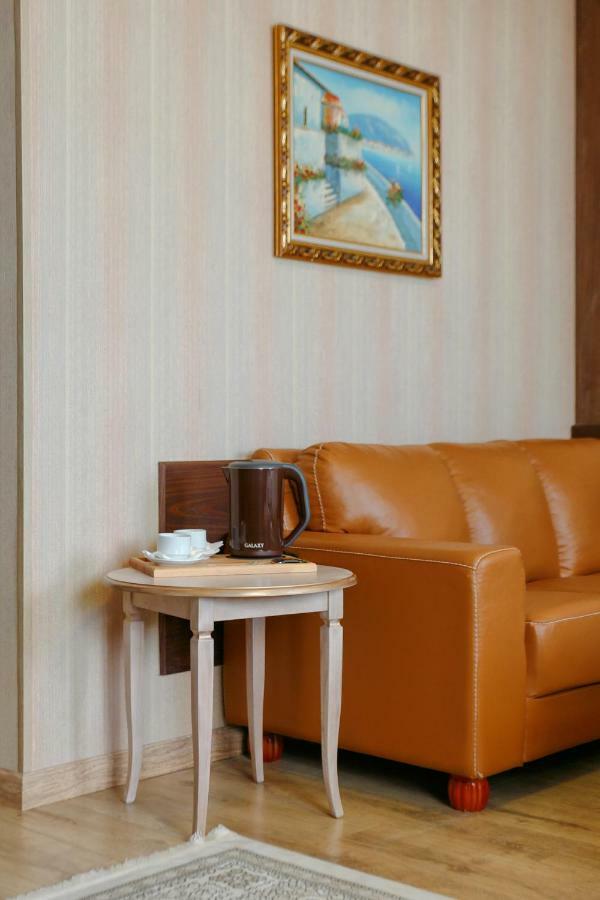 Sacvoyage Hotel Almaty Extérieur photo